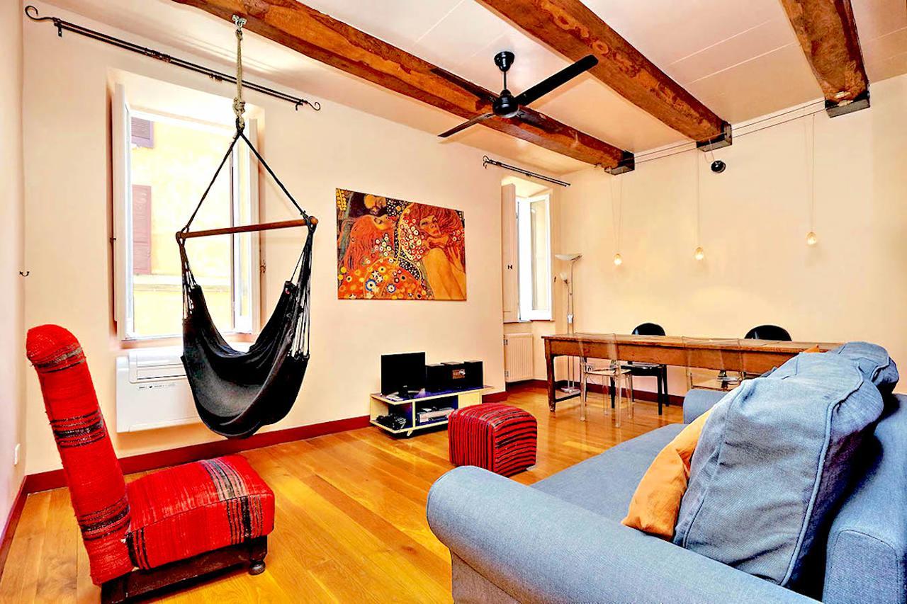 Delcinque 26 - Loft In Trastevere Lägenhet