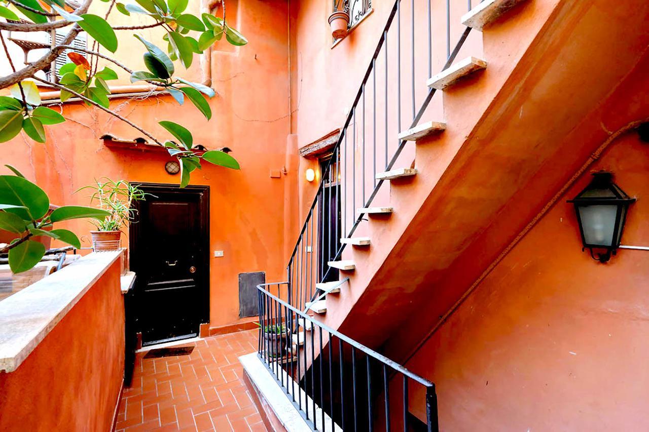 Delcinque 26 - Loft In Trastevere Lägenhet *